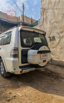 ميتسوبيشي باجيرو